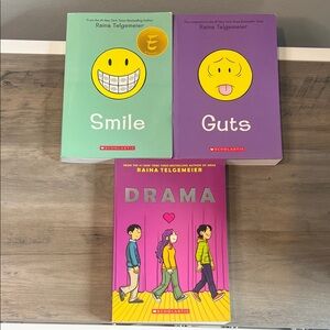 RAINA TELGEMEIER Set of 3 Graphic Novel Books• Smile• Drama• Guts• Paperback